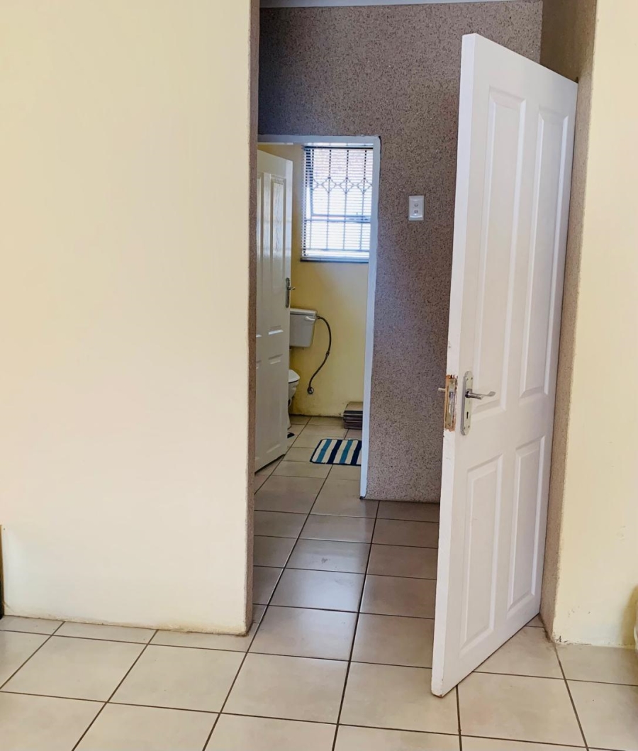 3 Bedroom Property for Sale in Geluksdal Gauteng