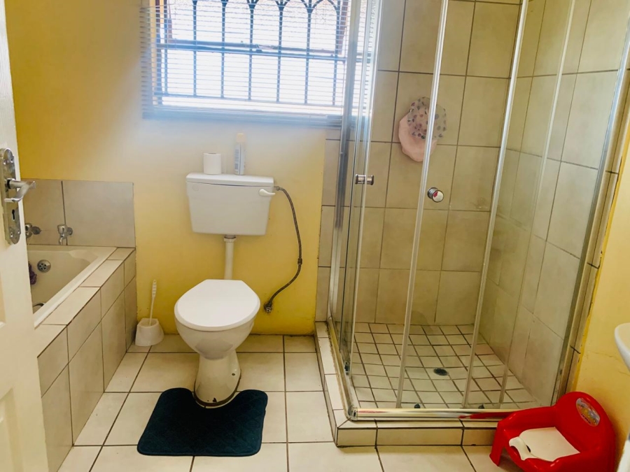 3 Bedroom Property for Sale in Geluksdal Gauteng