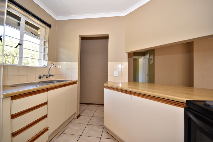 2 Bedroom Property for Sale in Sonneglans Gauteng