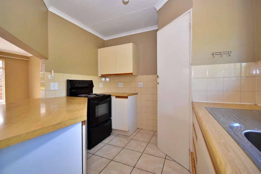 2 Bedroom Property for Sale in Sonneglans Gauteng