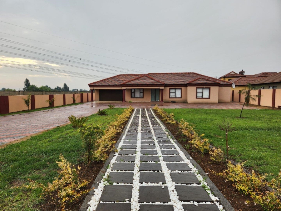 3 Bedroom Property for Sale in Eligwa Estate Gauteng