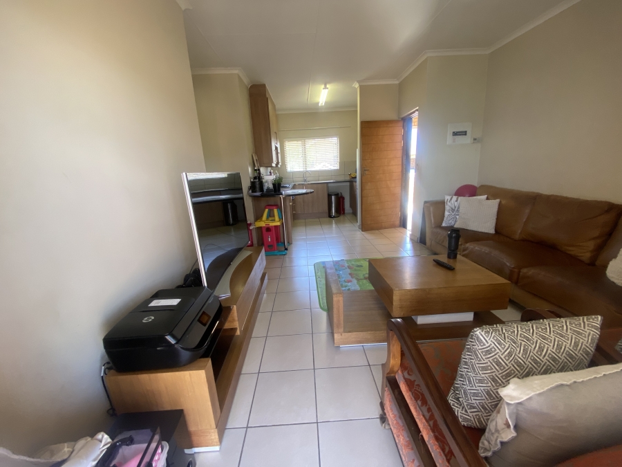 2 Bedroom Property for Sale in South Crest Gauteng