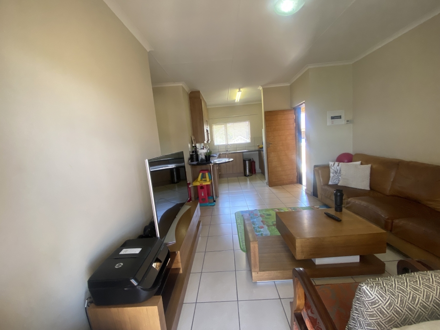 2 Bedroom Property for Sale in South Crest Gauteng