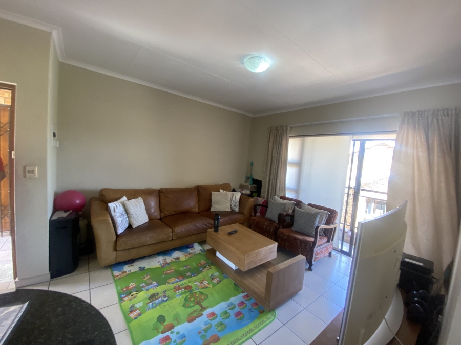 2 Bedroom Property for Sale in South Crest Gauteng