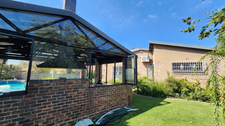 3 Bedroom Property for Sale in Raceview Gauteng