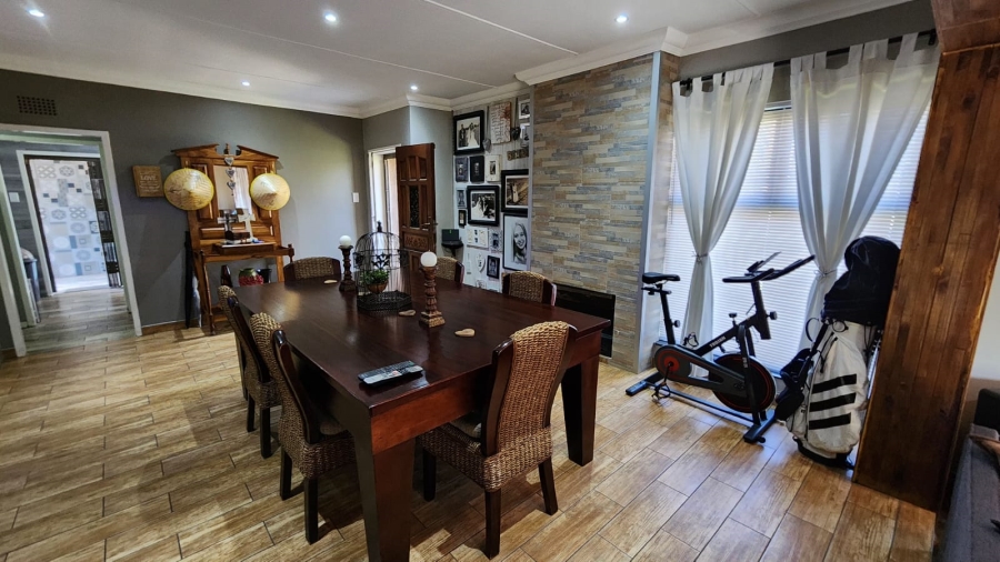 3 Bedroom Property for Sale in Raceview Gauteng