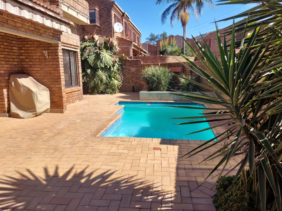 3 Bedroom Property for Sale in Morning Hill Gauteng