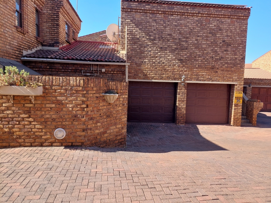 3 Bedroom Property for Sale in Morning Hill Gauteng