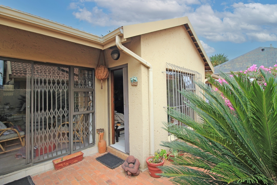 12 Bedroom Property for Sale in Kensington Gauteng