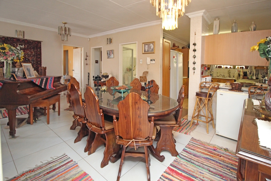 12 Bedroom Property for Sale in Kensington Gauteng