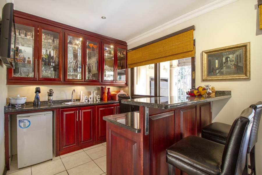 4 Bedroom Property for Sale in Moreleta Park Gauteng