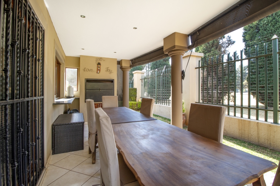 4 Bedroom Property for Sale in Moreleta Park Gauteng