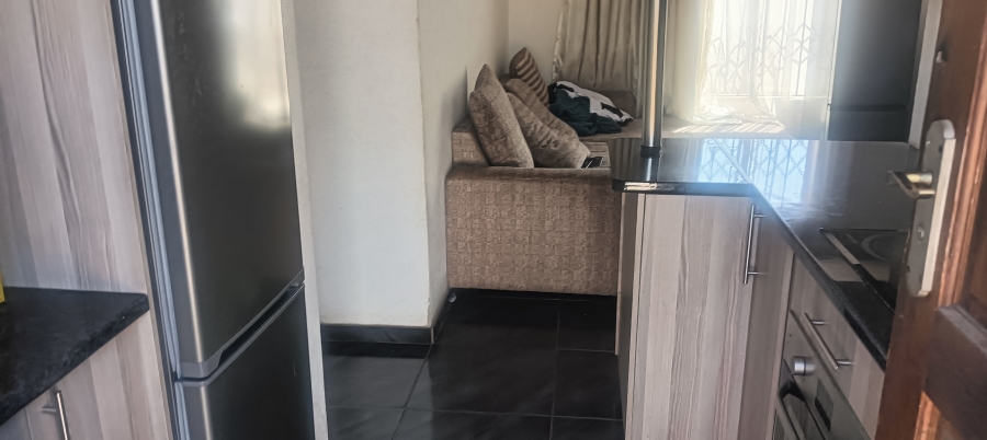 3 Bedroom Property for Sale in Windmill Park Gauteng