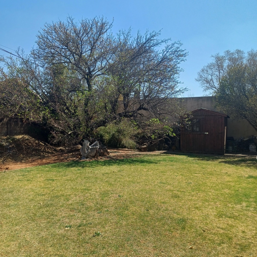 3 Bedroom Property for Sale in Golf Park Gauteng