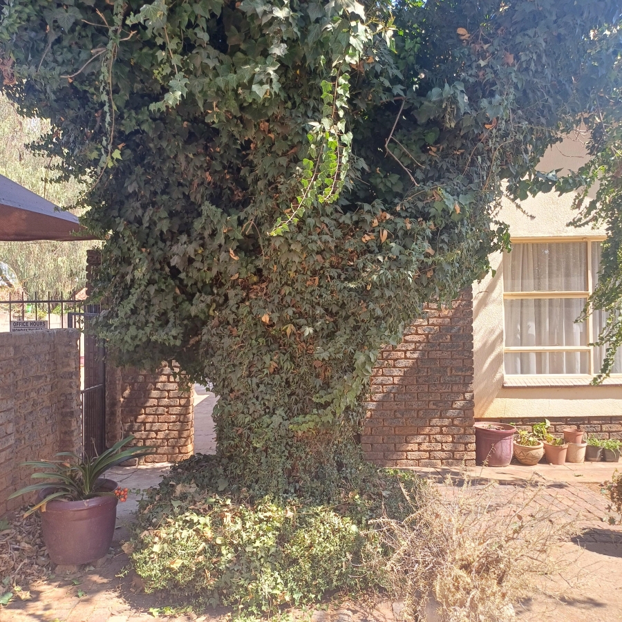 3 Bedroom Property for Sale in Golf Park Gauteng