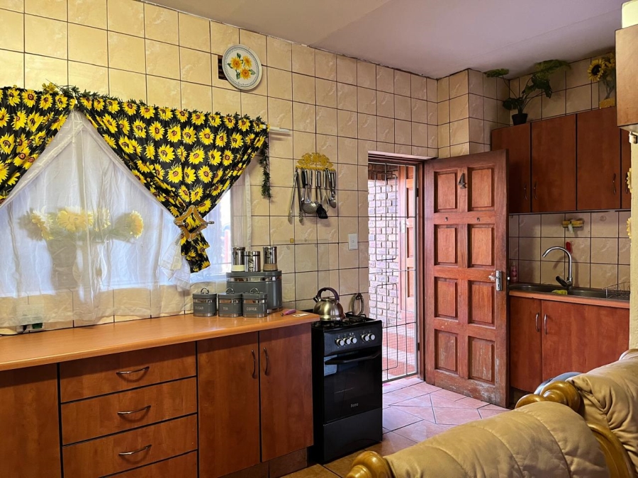 3 Bedroom Property for Sale in Ravensklip Gauteng