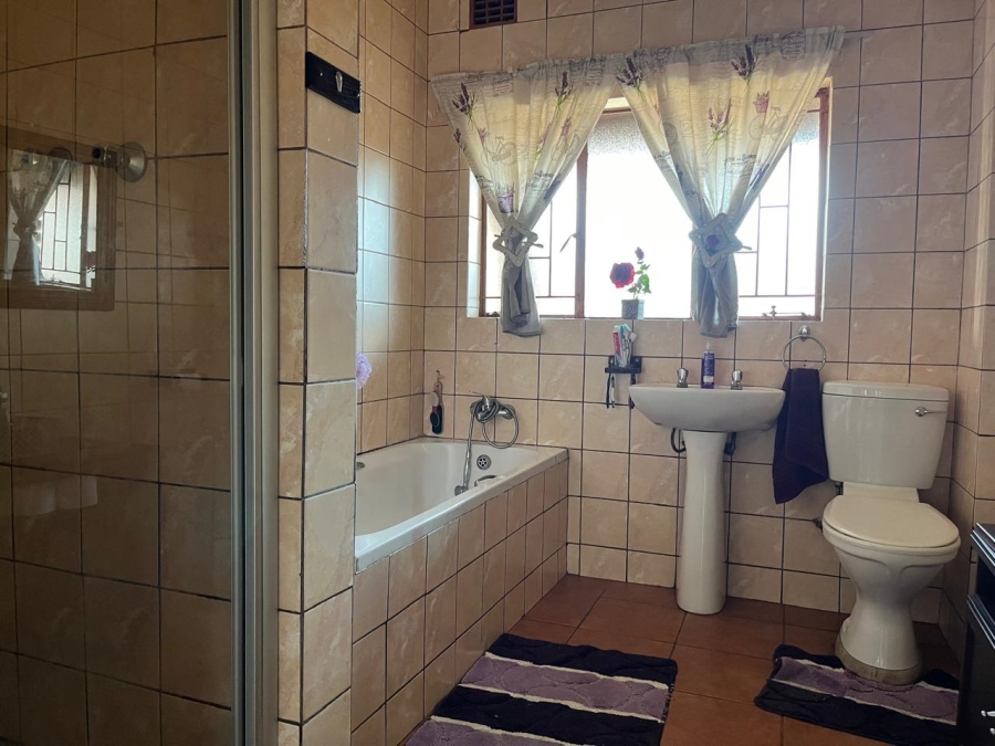 3 Bedroom Property for Sale in Ravensklip Gauteng