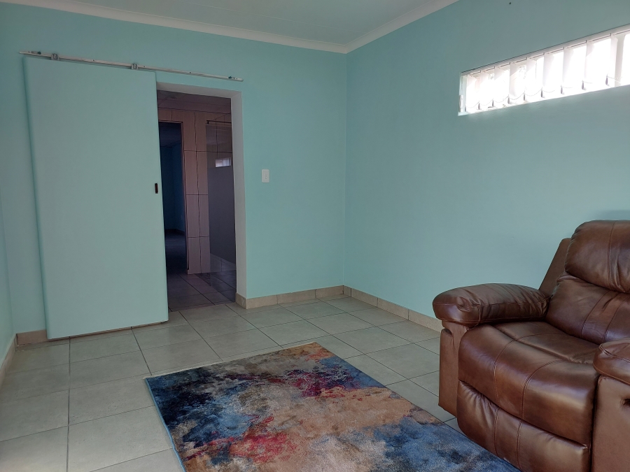 To Let 1 Bedroom Property for Rent in Rothdene Gauteng