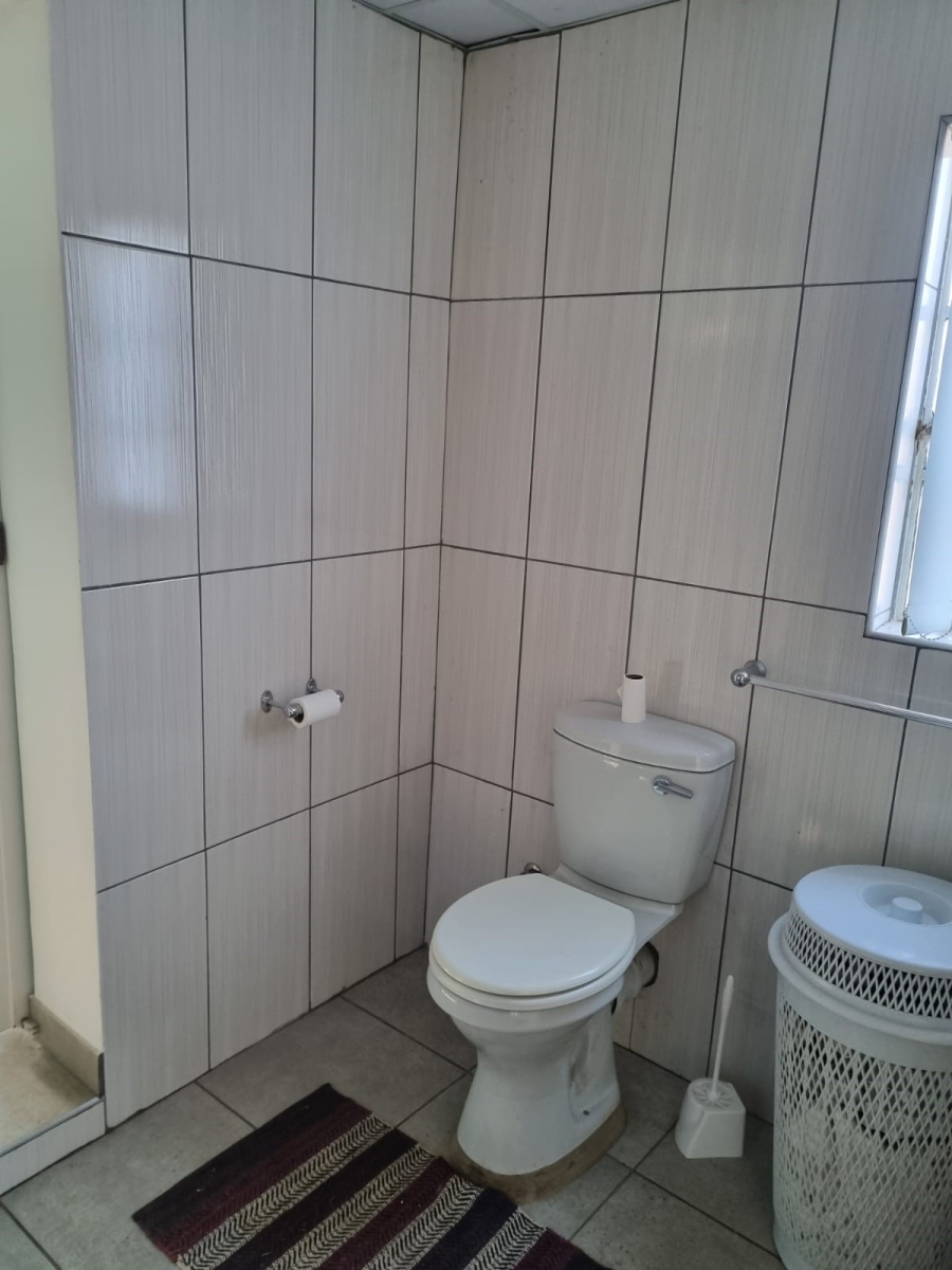 To Let 1 Bedroom Property for Rent in Rothdene Gauteng