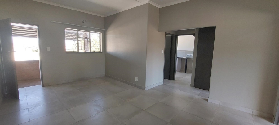 To Let 2 Bedroom Property for Rent in Chrisville Gauteng