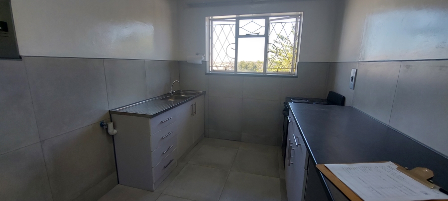 To Let 2 Bedroom Property for Rent in Chrisville Gauteng