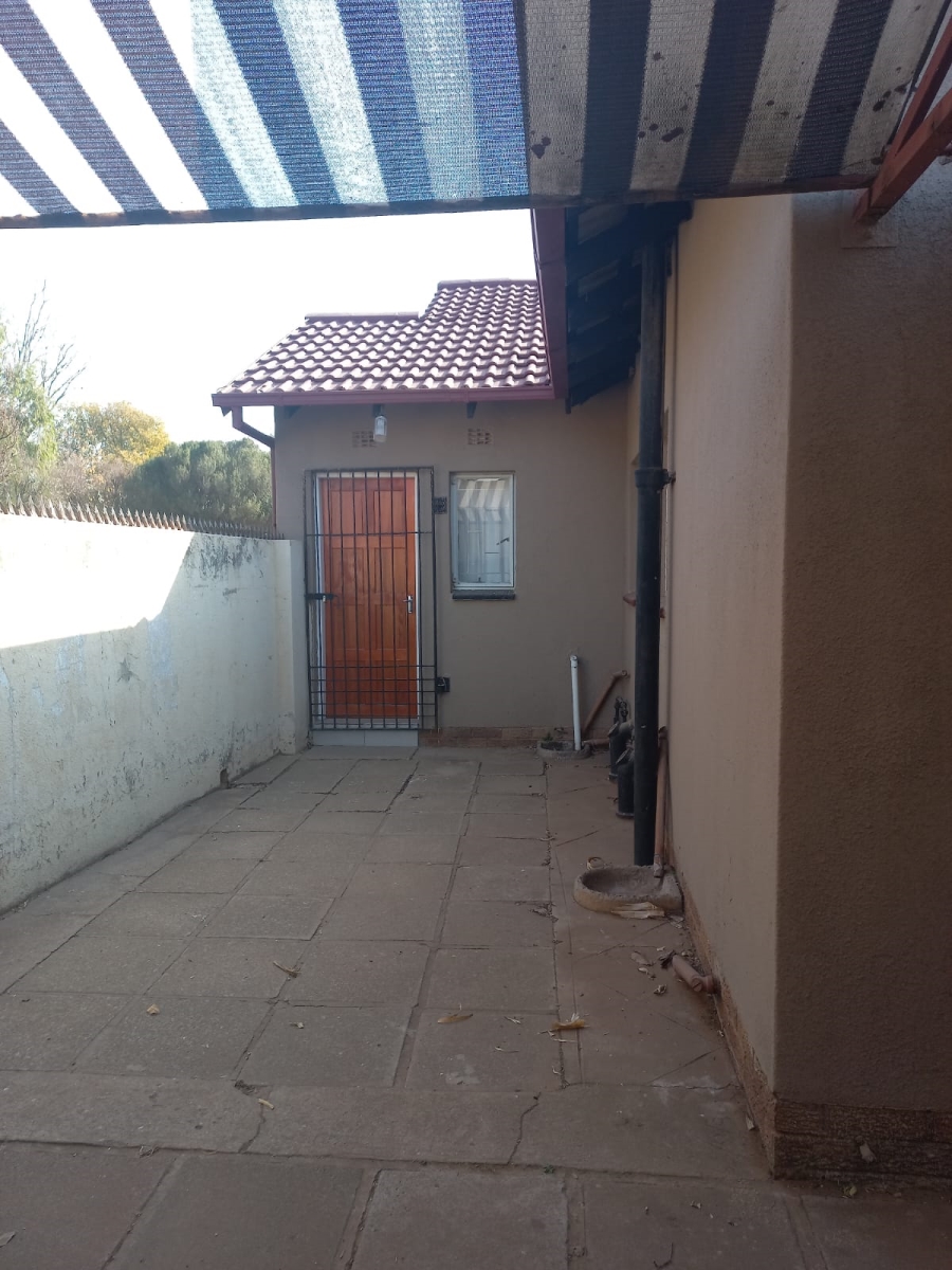 3 Bedroom Property for Sale in Sonland Park Gauteng