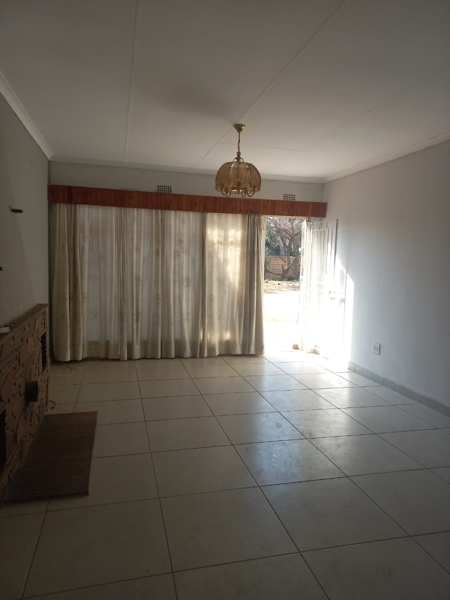 3 Bedroom Property for Sale in Sonland Park Gauteng