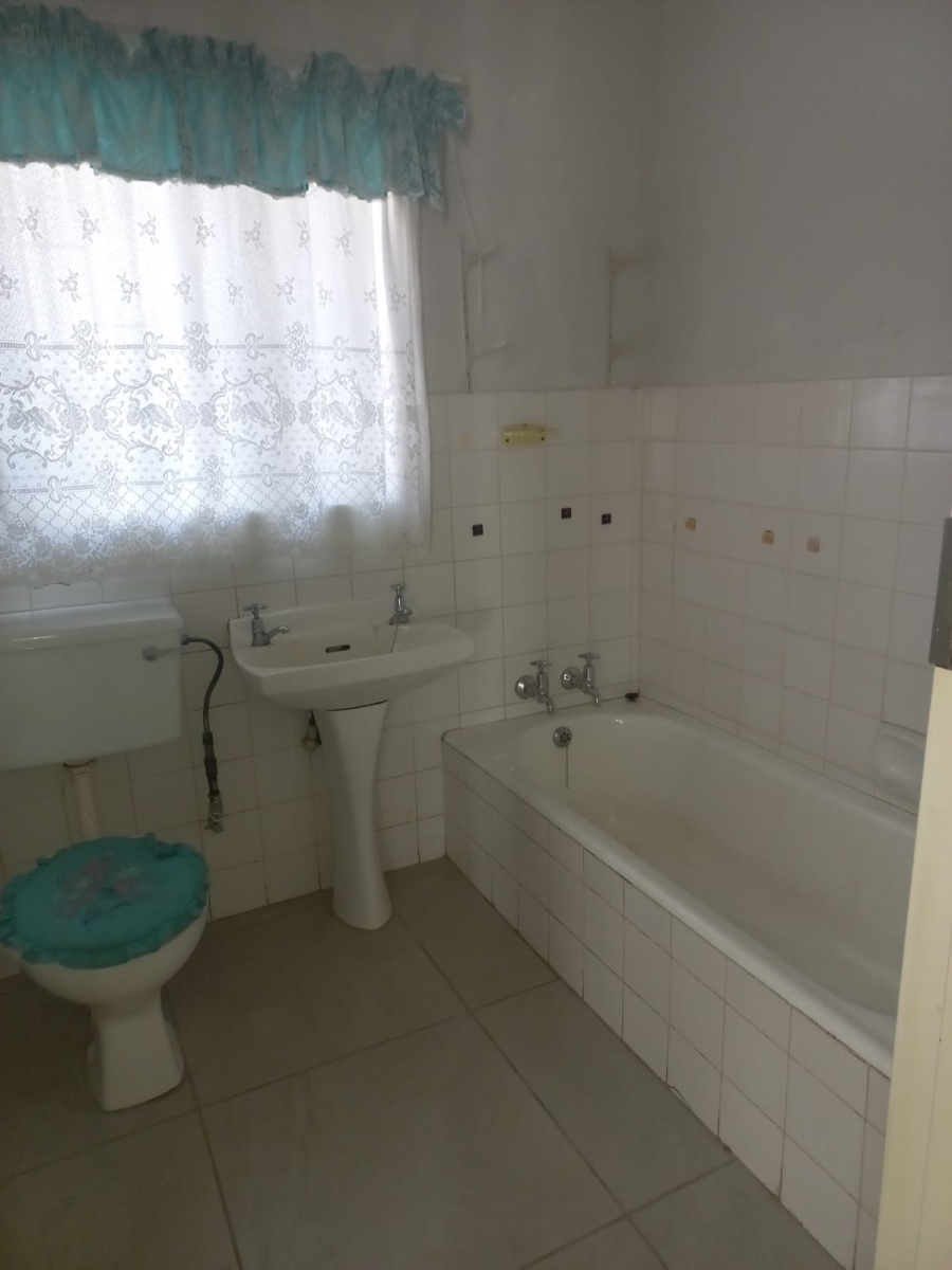 3 Bedroom Property for Sale in Sonland Park Gauteng