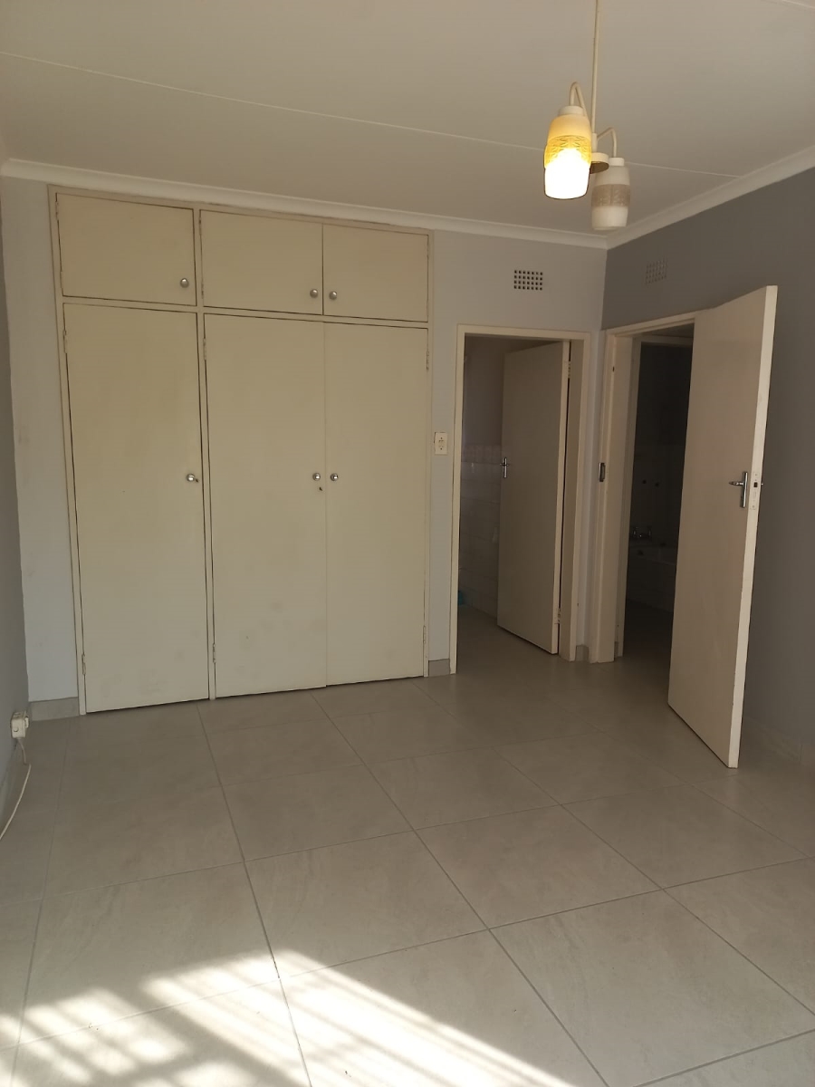 3 Bedroom Property for Sale in Sonland Park Gauteng