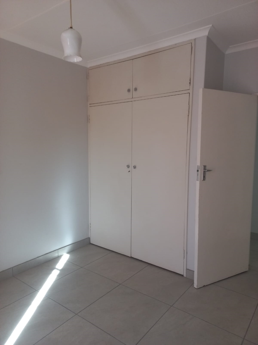 3 Bedroom Property for Sale in Sonland Park Gauteng