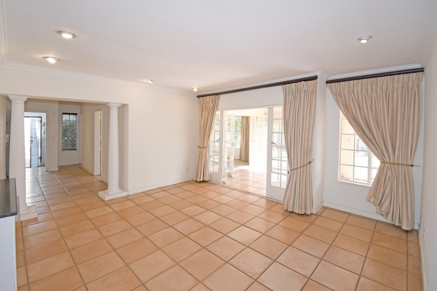 3 Bedroom Property for Sale in Lonehill Gauteng