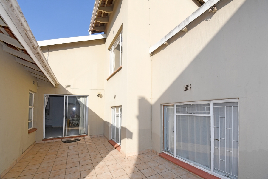 4 Bedroom Property for Sale in Paulshof Gauteng