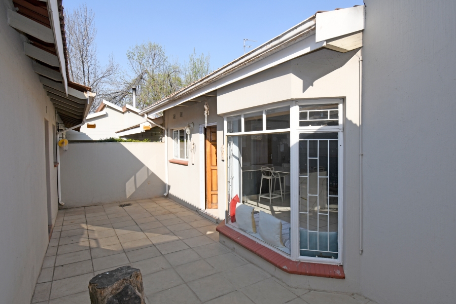 4 Bedroom Property for Sale in Paulshof Gauteng