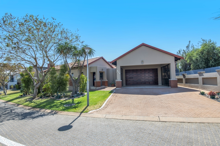 3 Bedroom Property for Sale in Copperleaf Estate Gauteng