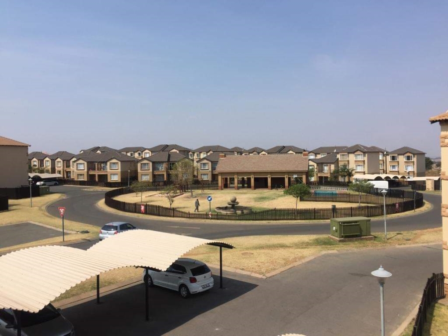 2 Bedroom Property for Sale in Serengeti Lifestyle Estate Gauteng