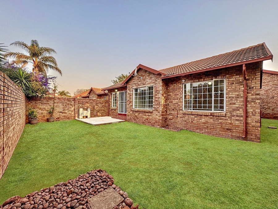 3 Bedroom Property for Sale in Meyerspark Gauteng