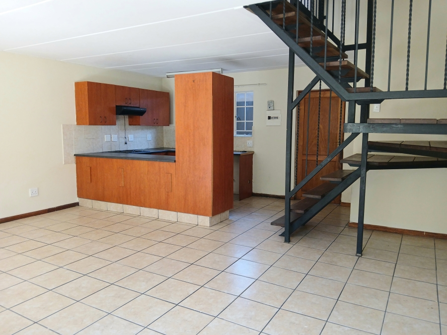 3 Bedroom Property for Sale in Annlin Gauteng