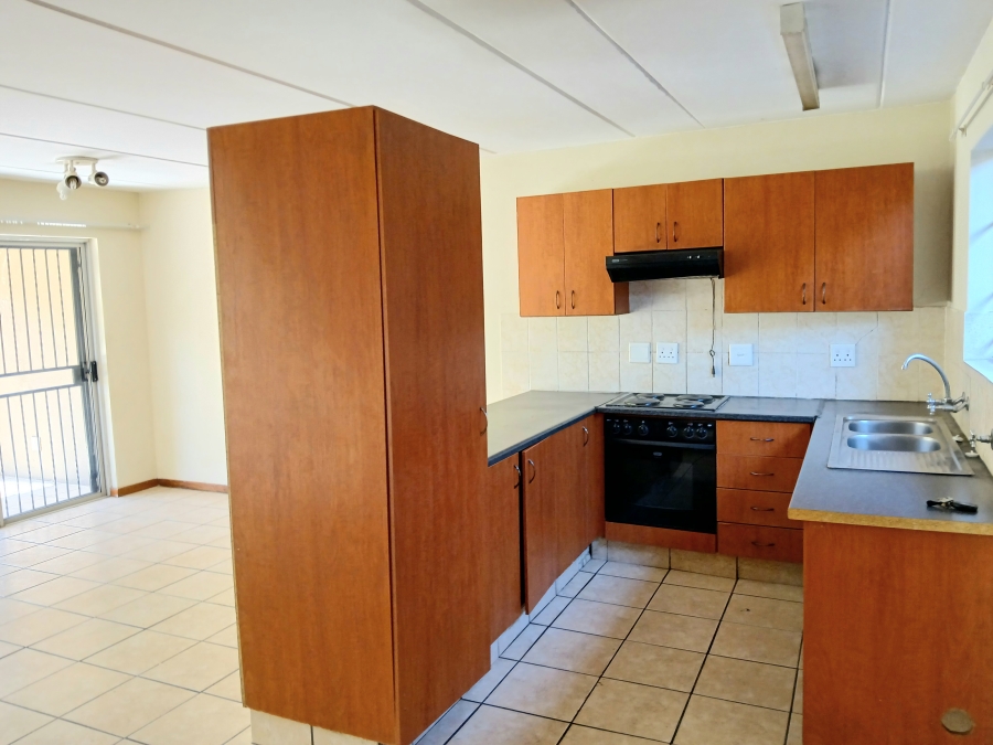 3 Bedroom Property for Sale in Annlin Gauteng