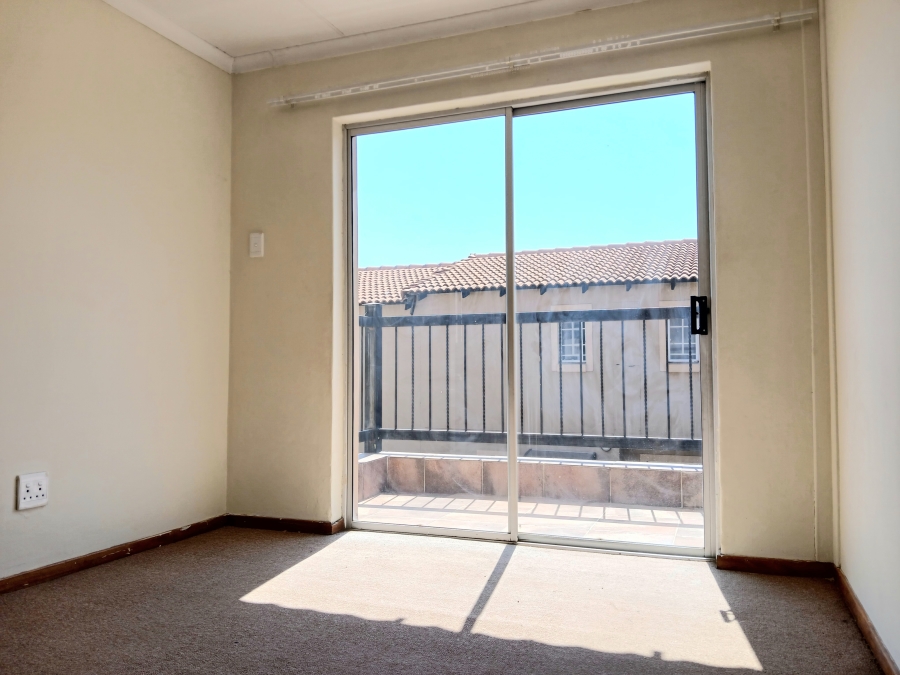 3 Bedroom Property for Sale in Annlin Gauteng