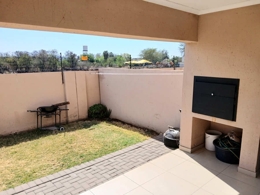 2 Bedroom Property for Sale in Montana Gauteng