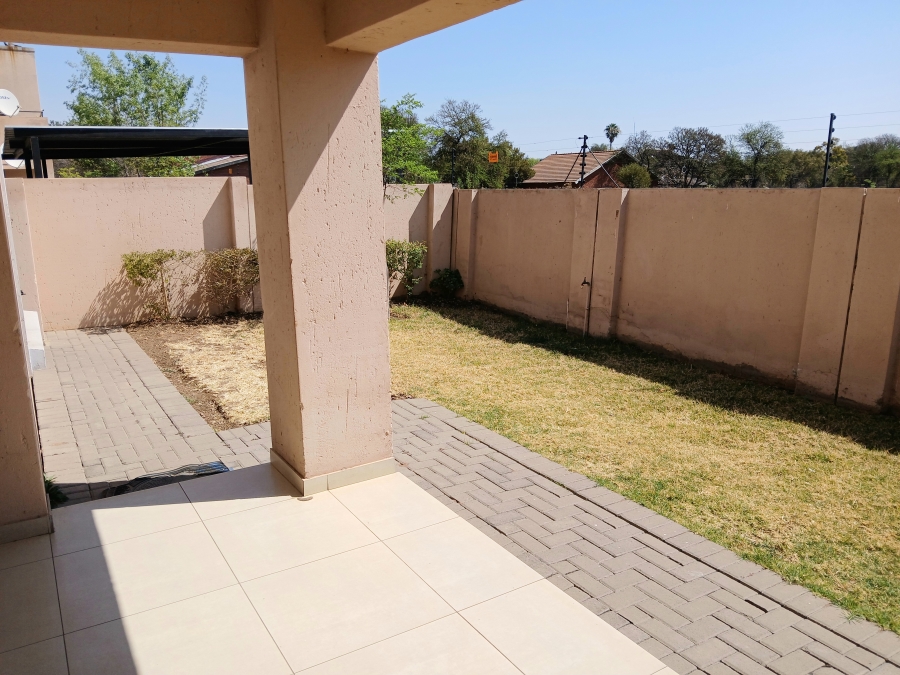 2 Bedroom Property for Sale in Montana Gauteng