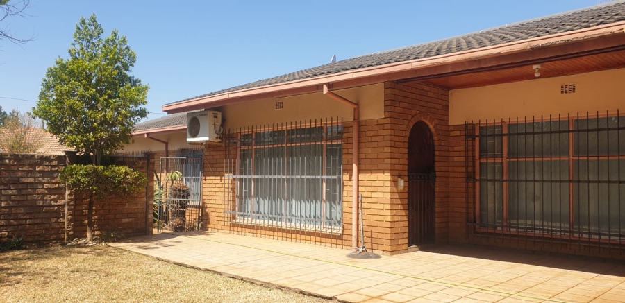 3 Bedroom Property for Sale in Parktown Estate Gauteng