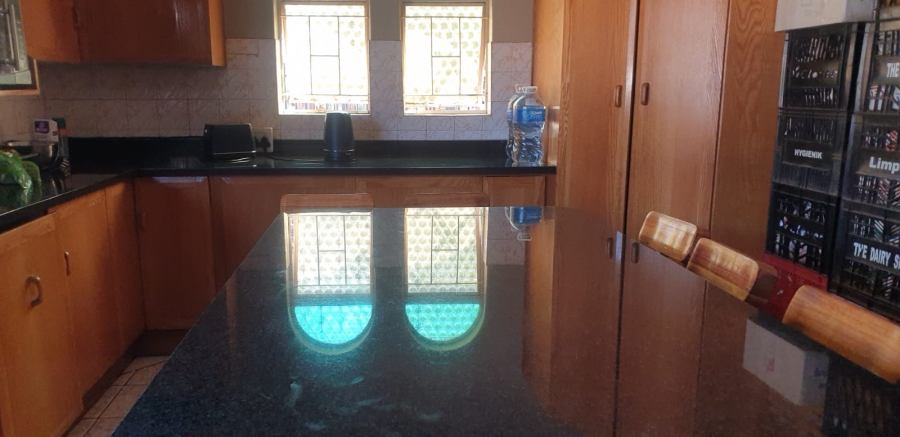 3 Bedroom Property for Sale in Parktown Estate Gauteng