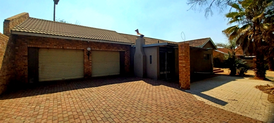 3 Bedroom Property for Sale in Visagie Park Gauteng