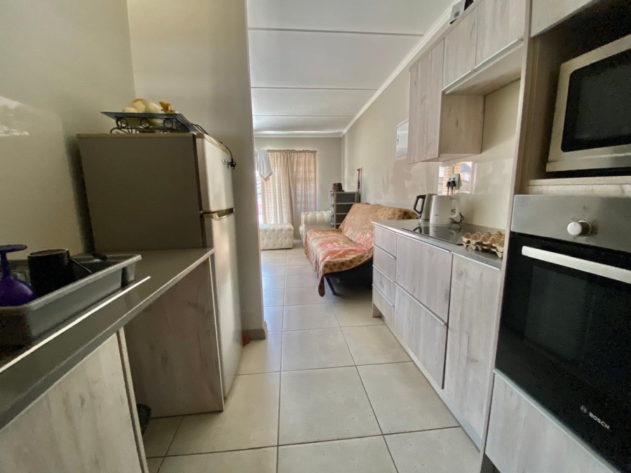 2 Bedroom Property for Sale in Amberfield Gauteng