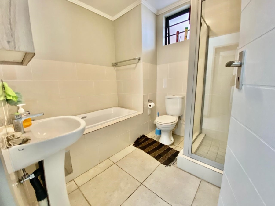 2 Bedroom Property for Sale in Amberfield Gauteng