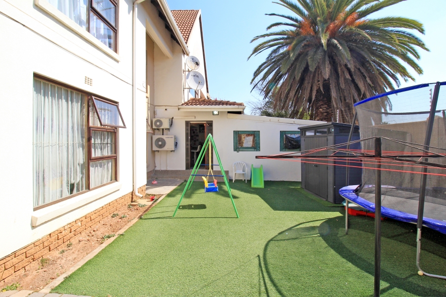 3 Bedroom Property for Sale in Glen Atholl Gauteng