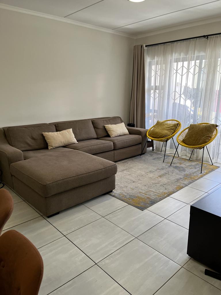 To Let 3 Bedroom Property for Rent in Waterfall Gauteng