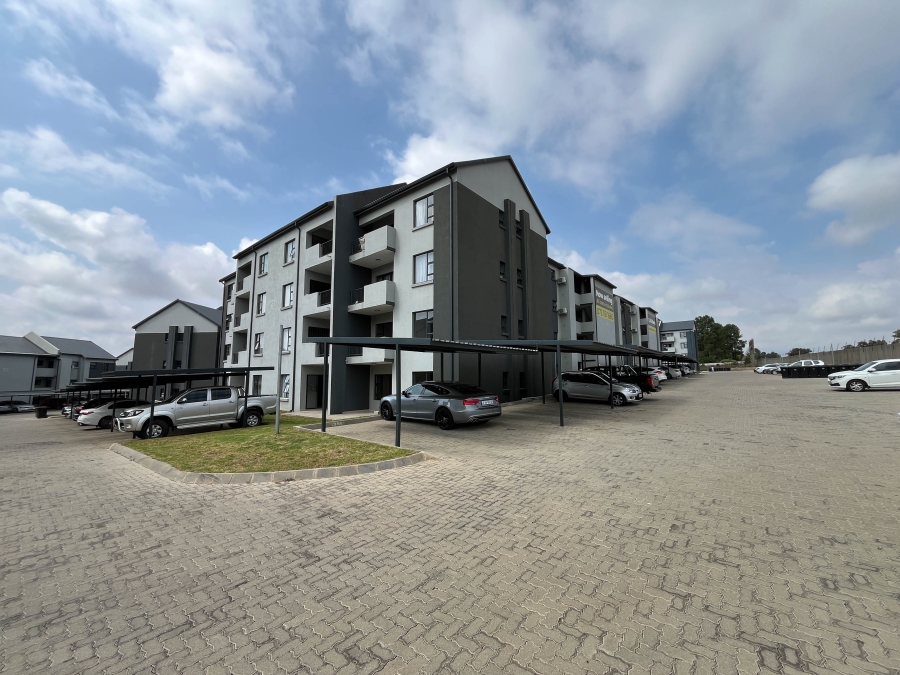 2 Bedroom Property for Sale in Glen Austin Gauteng