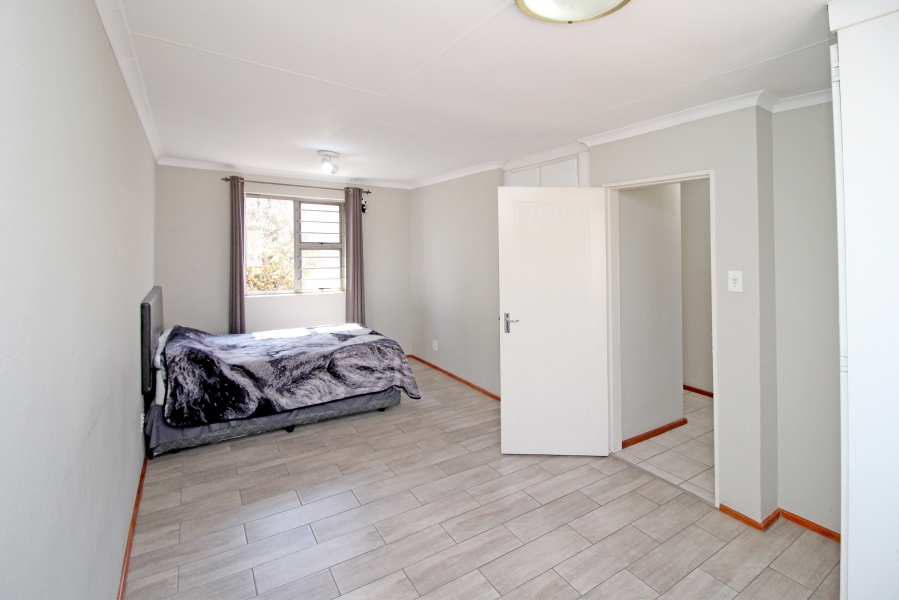 3 Bedroom Property for Sale in Sunninghill Gauteng